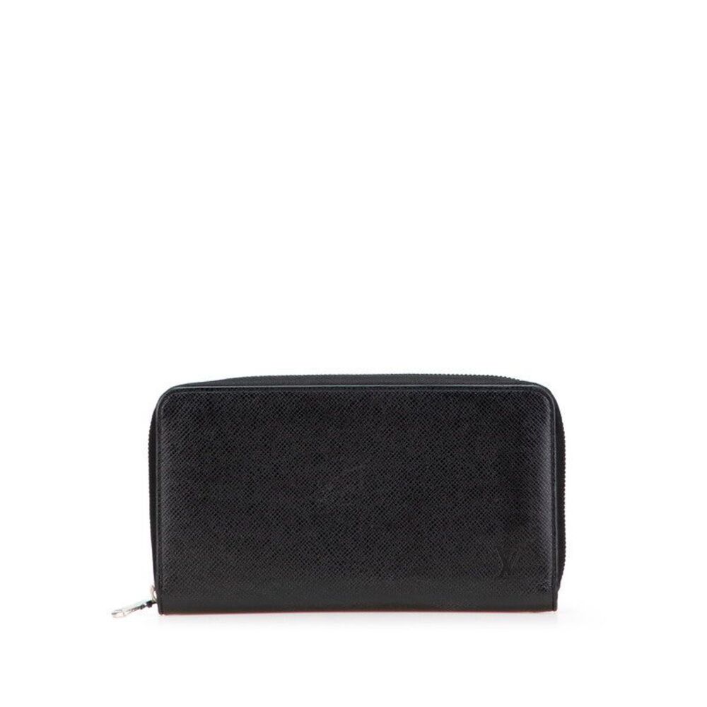 Louis Vuitton Zippy Organizer Taiga Long Wallet